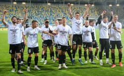 ŁKS wraca do ekstraklasy. Łodzianie wywalczyli awans remisując z Arką