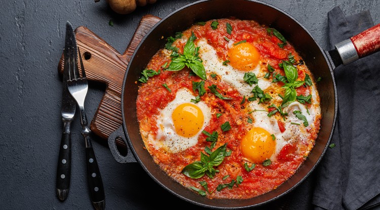 Isteni finom az izraeli lecsó, a shakshuka Fotó: Getty Images