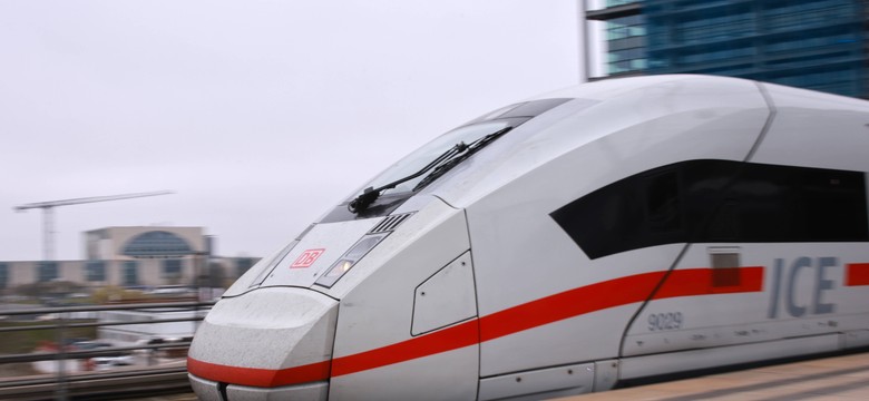 "Der Spiegel" dotarł do wewnętrznych dokumentów. Zdumiewający powód odwoływania pociągów w Niemczech