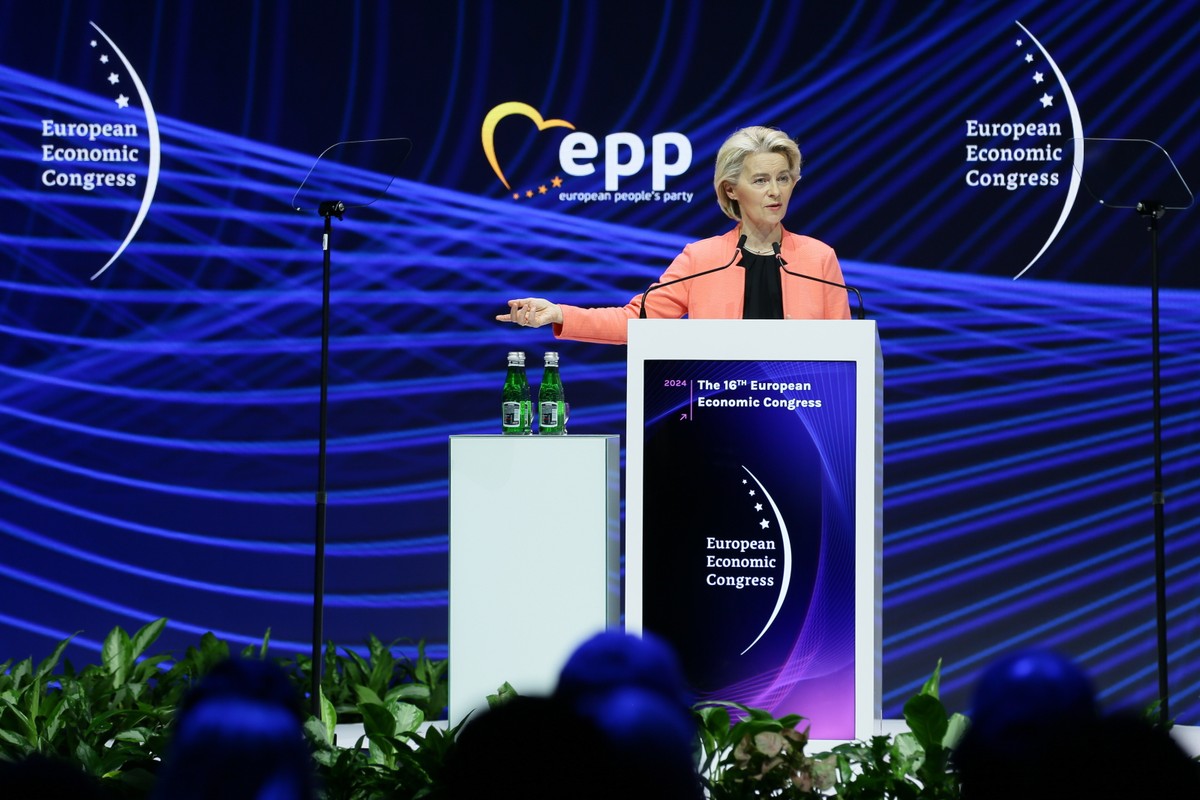 Przewodnicząca Komisji Europejskiej Ursula von der Leyen na inauguracji XVI Europejskiego Kongresu Gospodarczego w Międzynarodowym Centrum Kongresowym w Katowicach