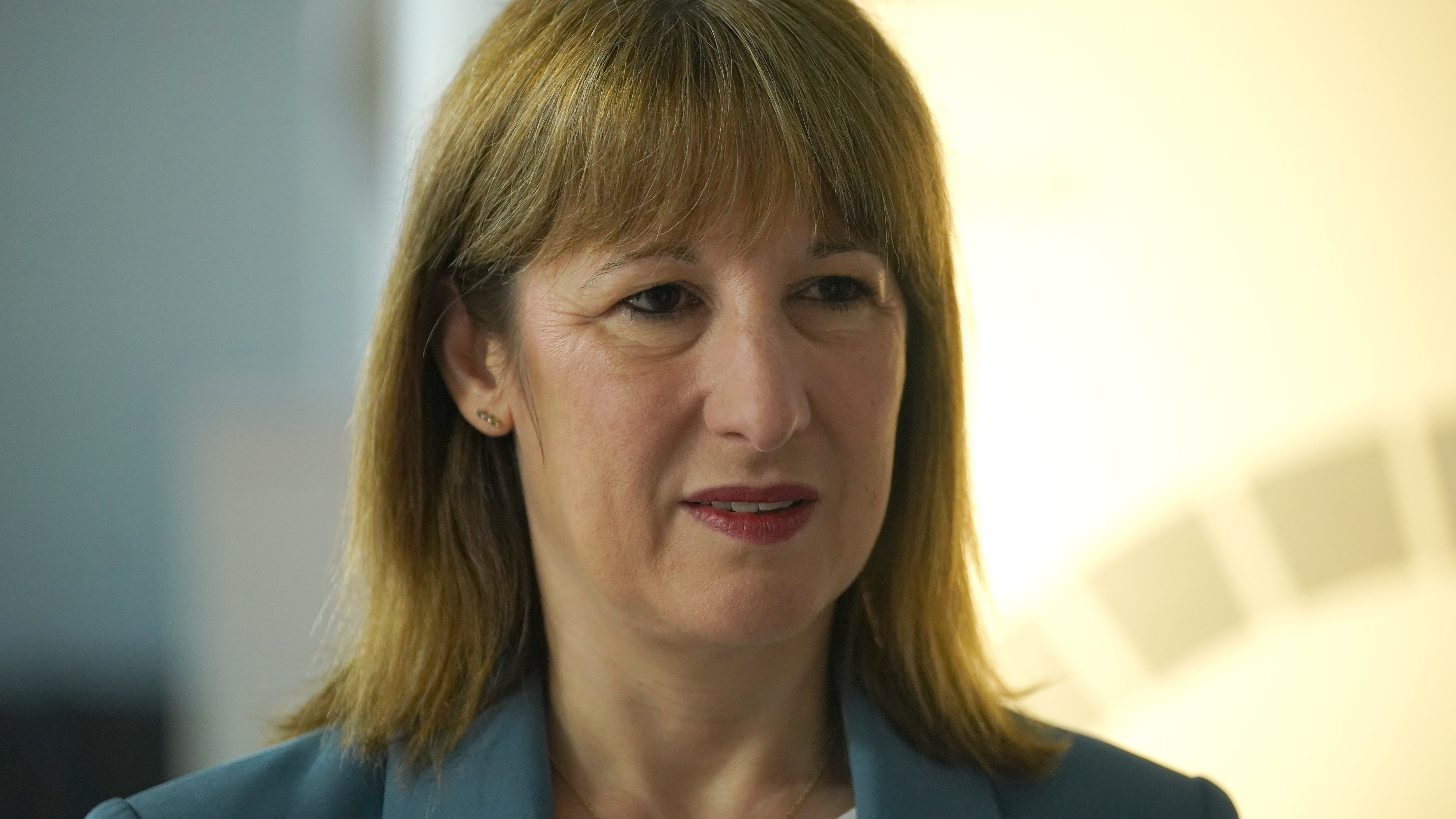 British jobs: Ministers ordered to prioritise UK firms