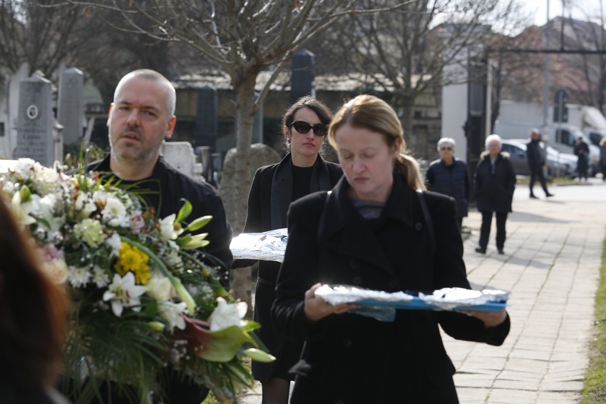 Sahrana Milovana Glogovca 