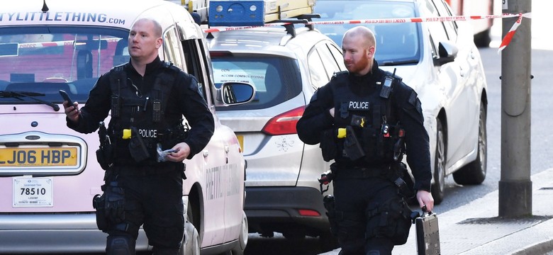 "Ktoś inny trzymał kieł narwala". Polak, który walczył z terrorystą w Londynie, przerywa milczenie