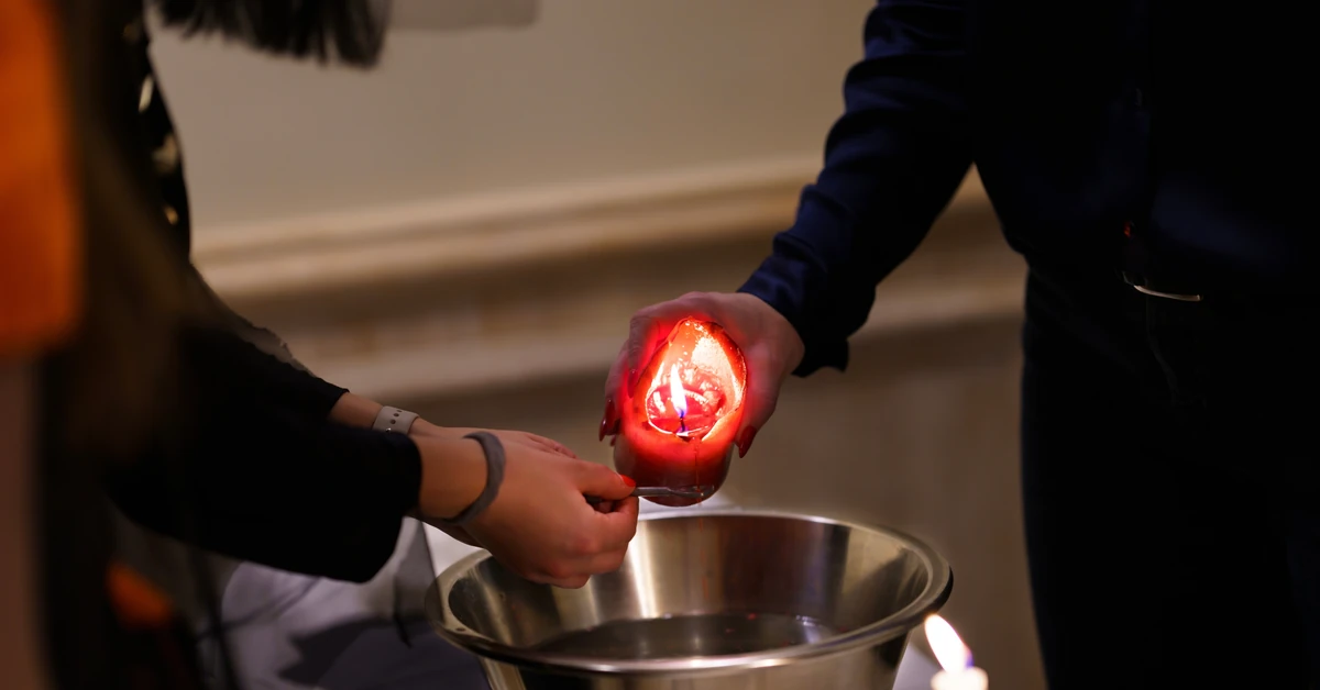 Andrzejki 2025 - 10 zabawnych i lekko pikantnych wróżb