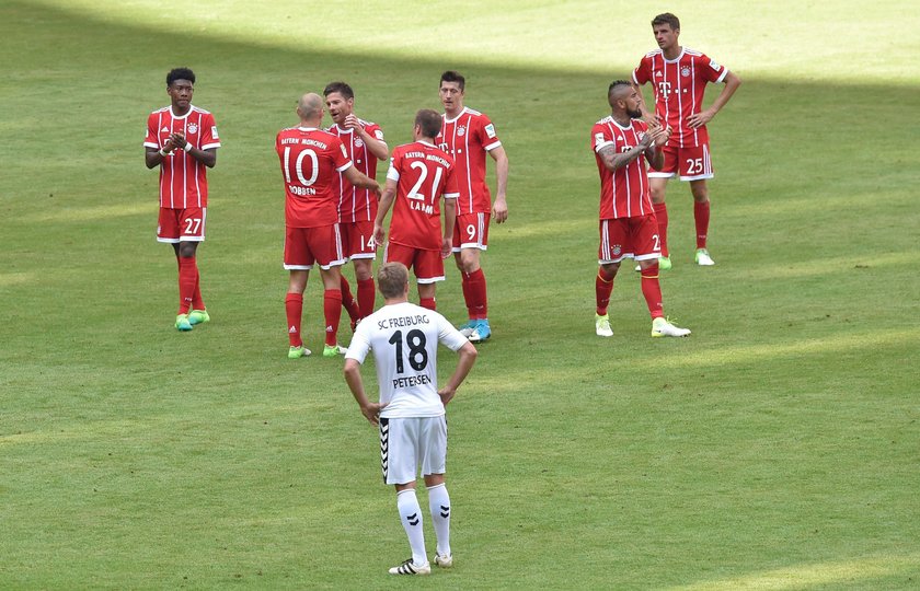 Bayern świętuje mistrzostwo, ale Lewandowski rozczarowany