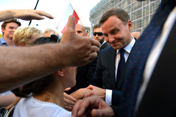 Polacy to sprzymierzeńcy? Gruziński prezydent gratuluje Andrzejowi Dudzie