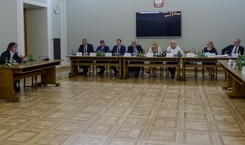 Komisja śledcza ds. Amber Gold. Suski pyta, kto latał liniami Jet Air. Świadek: Pan Jarosław Kaczyński