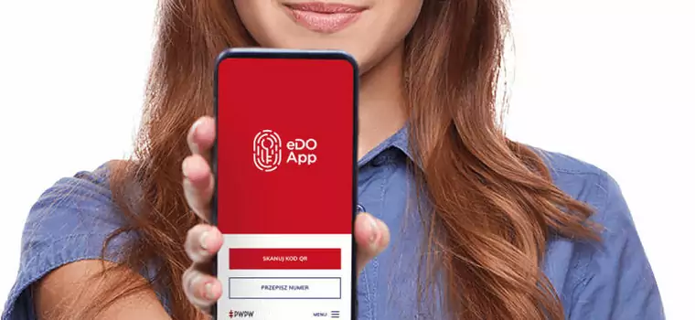 "Logowanie dowodem" - nowa funkcja państwowego eDO App już działa