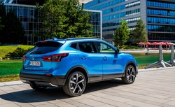 Koronawirus zamyka fabrykę Nissana w Japonii