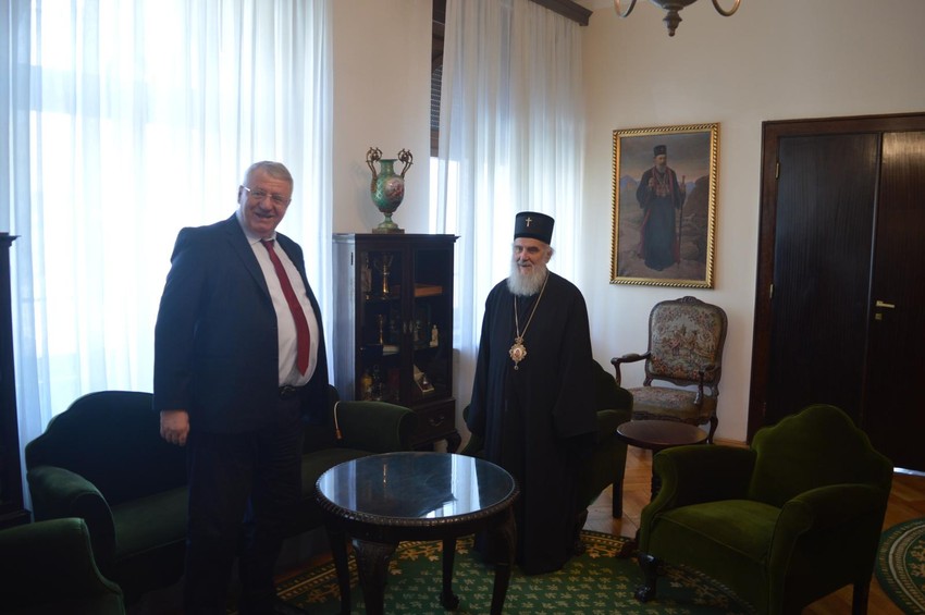 Patrijarh Irinej i Vojislav Šešelj