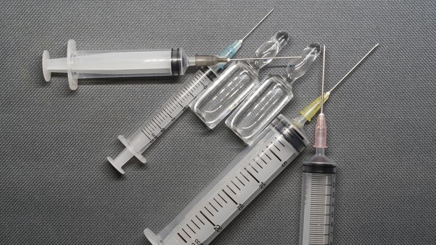 vakcina, hamis, oltás, pcr-teszt