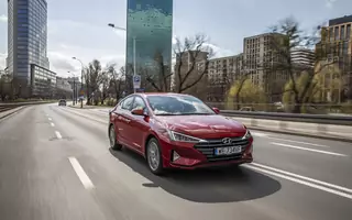 Test poprzedniej generacji Hyundaia Elantry