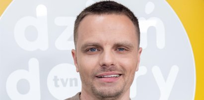 Marcin Hakiel spędził wieczór z ukochaną? Był romantyczny posiłek do łóżka