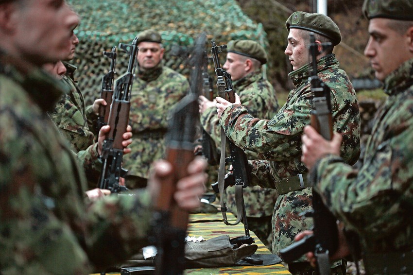 Starešina Vojske Srbije smatra da se preteruje sa stavom da je mlada generacija "razmažena"