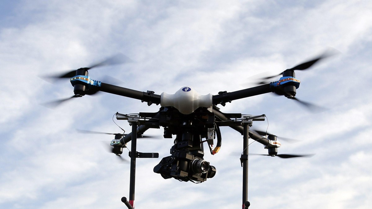 A Belgian Federal Police drone takes off from the airfield in Brasschaat near Antwerp dron policyjny