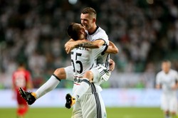 Ekstraklasa: Legia nie zachwyciła, ale wygrała. Piast nadal bez zwycięstwa