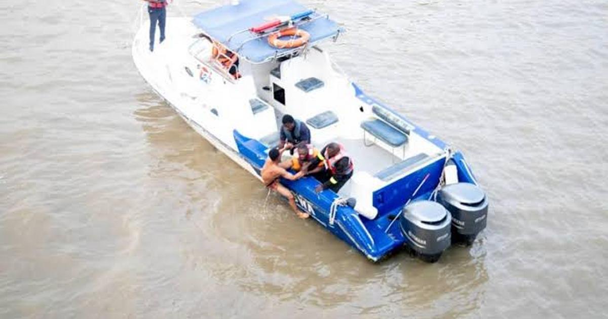 Lady Jumps Into Lagos Lagoon Over A Misunderstanding With Her Fiancé Pulse Nigeria