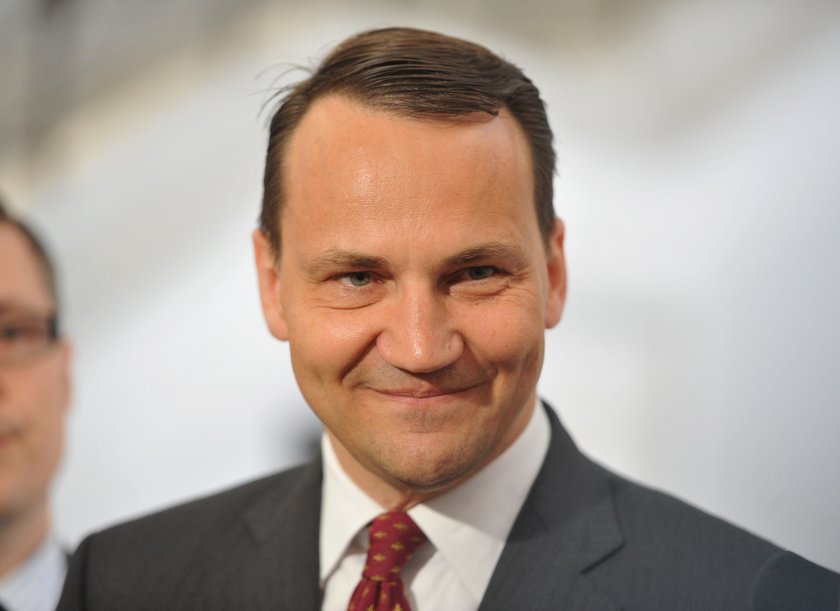 Sikorski zadowolony z obalenia pomnika Lenina