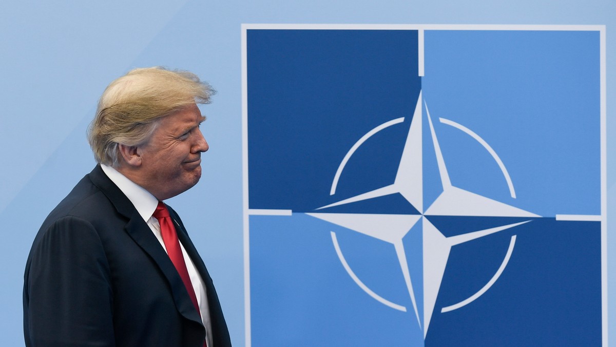 Kongres w ciągu 24 godzin od wylądowania prezydenta Donalda Trumpa w Brukseli przyjął dwie rezolucje podkreślające znaczenie NATO dla utrzymania bezpieczeństwa transatlantyckiego. Rezolucje te zdecydowanie różnią się od wypowiedzi Trumpa w Brukseli.