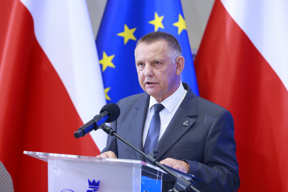 Afera GetBack uderza w polityków PiS. Marian Banaś idzie do prokuratury