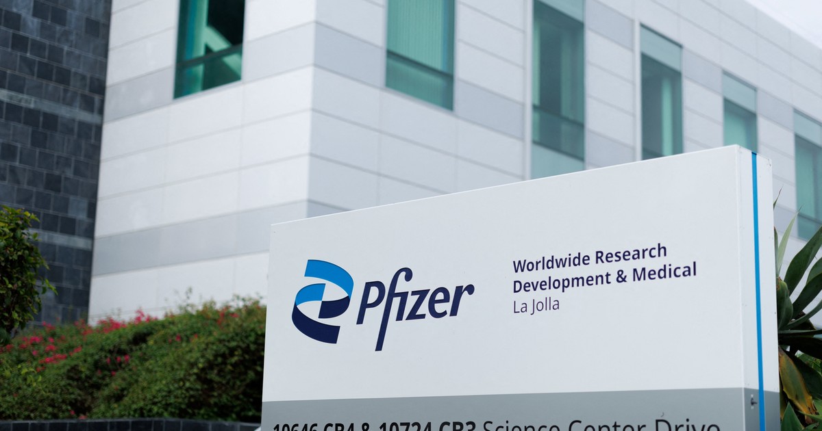Tylko u nas: Zajęto konto Polskiej Agencji Żeglugi Powietrznej. Pfizer chce odzyskać 5,6 mld zł za szczepionki