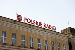 Minister Sienkiewicz likwiduje 17 regionalnych rozgłośni Polskiego Radia