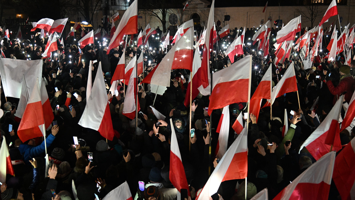 Szedłem w marszu PiS. Zaskakujące reakcje na decyzję Andrzeja Dudy