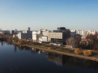 Muzeum Fabryka Czekolady, a jednocześnie największa inwestycja w historii firmy, powstaje w zrewitalizowanym budynku przypominającym gigantyczne kostki czekolady