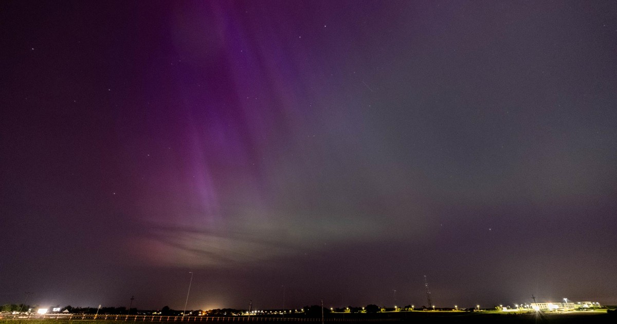 Kiedy będzie zorza polarna nad Polską? W najbliższych dniach lepiej spójrz w niebo!