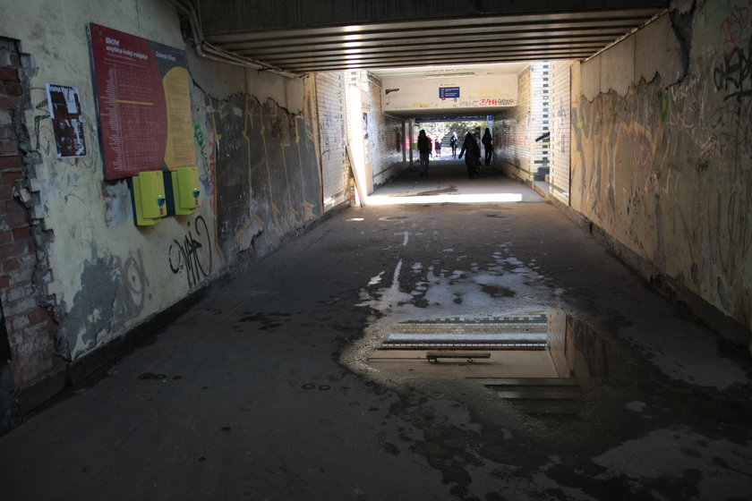 Tunel pod dworcem w Oliwie