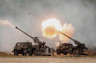 Sojusznicy Polski gotowi do ataku na Iran. Trzy kraje czekają na sygnał USA