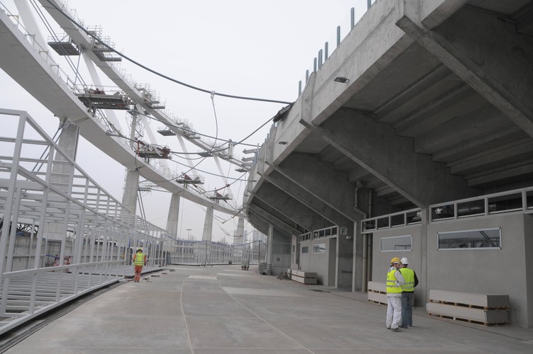 Zdjęcie z przebudowy Stadionu Śląskiego - promenada