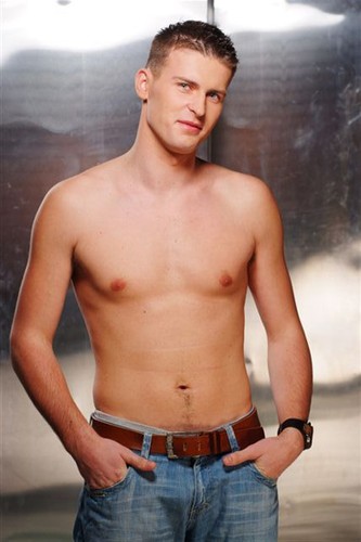 W wyborach Mistera Polski zwyciężył Marcin Pasternak, policjant z Wadowic