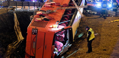 Tragiczny wypadek autokaru na A4. Sześć osób nie żyje, wielu rannych