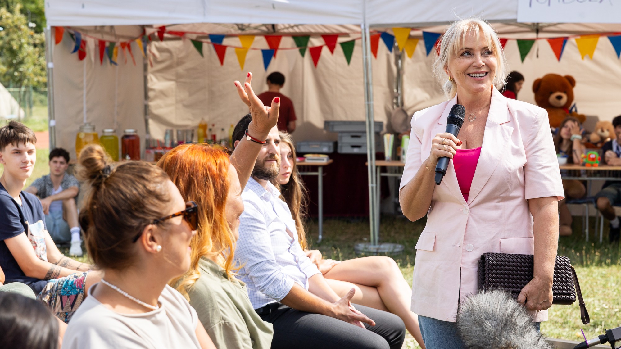 Seriál Pán profesor - Zuzana Vačková.