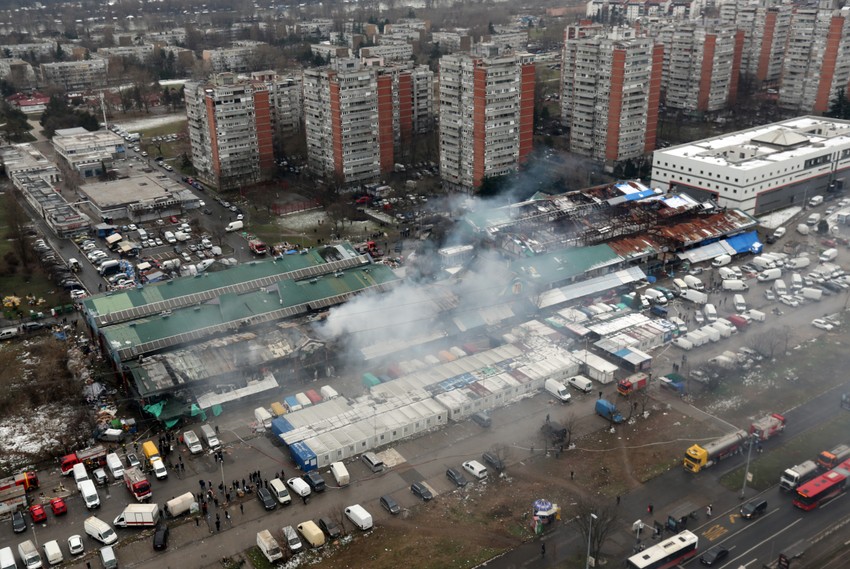 Fotografije požara u kineskom tržnom centru iz vazduha
