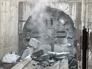 Przez tunel średnicowy pod Łodzią kamienice mogą runąć. "Rozważany jest wariant górniczy"