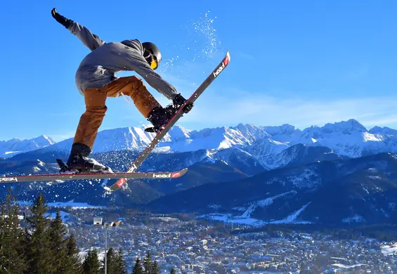 "Z ostatniego wieczoru pamiętam tylko ludzi tańczących z ciupagami". Zakopane oczami brytyjskiego reportera