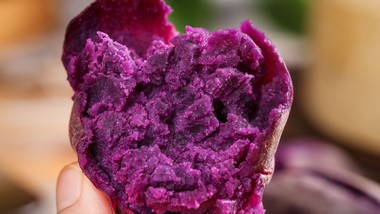 wspierają serce, stabilizują cukier, oczyszczają jelita i ułatwiają regularne wypróżnianie. warto jeść regularnie szybkie przeczyszczenie domowe sposoby