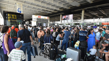 Lotnisko w Katanii zamknięte do wtorku z powodu aktywności Etny