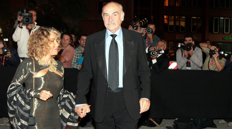 Sean Connery és felesége egy díjátadón 2006-ban / Fotó: Northfoto