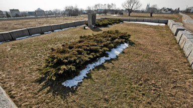 Jedwabne: nie będzie ponownej ekshumacji