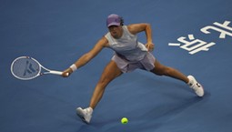 Sensacja! Iga Świątek wyeliminowana w Pekinie. Odpadła już w 1/8 finału