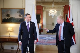Duda po rozmowie Johnsonem: Wspierać Ukrainę, zrezygnować z dostaw z Rosji