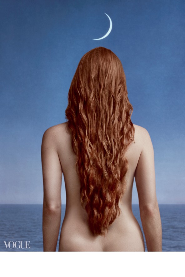 Meztelenül René Magritte La Robe du Soir című alkotásának újragondolásán.