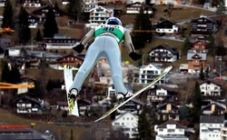 PŚ w skokach: Kubacki 4., Stoch 7. po pierwszej serii konkursu w Engelbergu