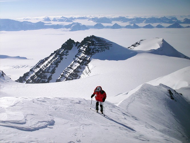 ...to na jej szczycie stanęło dotychczas niespełna czterdzieści osób