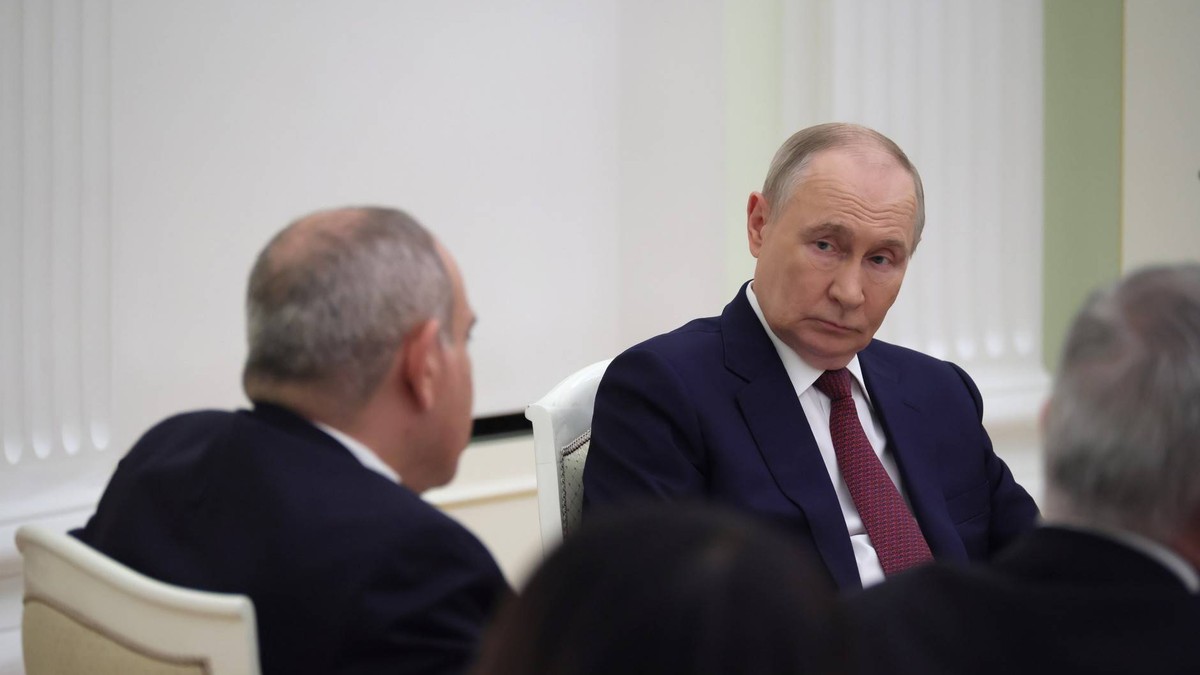 Nikol Pašinjan i Vladimir Putin