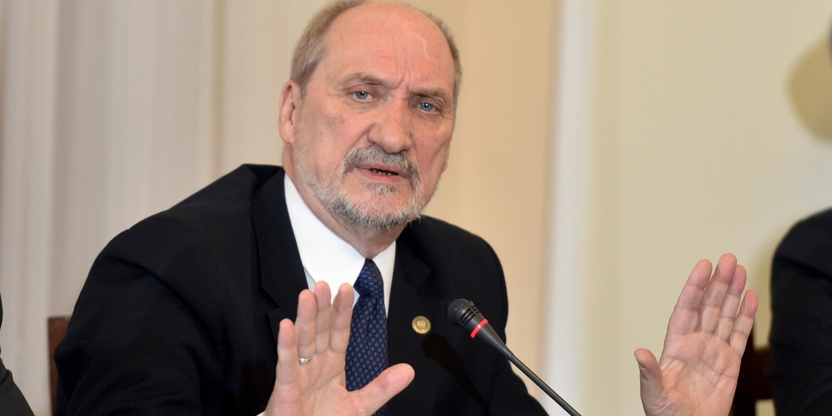 Macierewicz ujawnia kulisy spotkania z papieżem