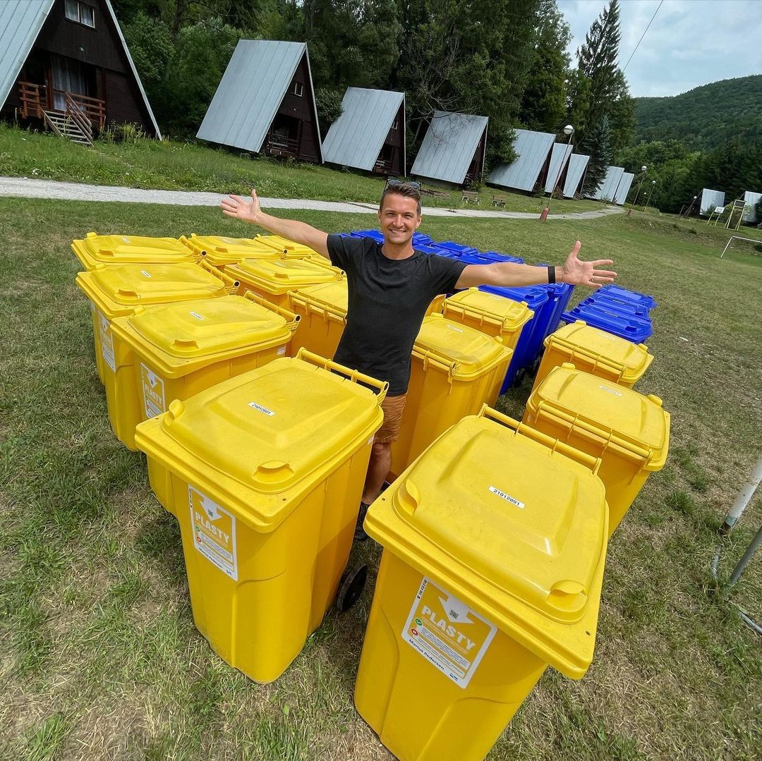 Viktor ukazuje Slovákom, ako sa dá žiť zelenšie.